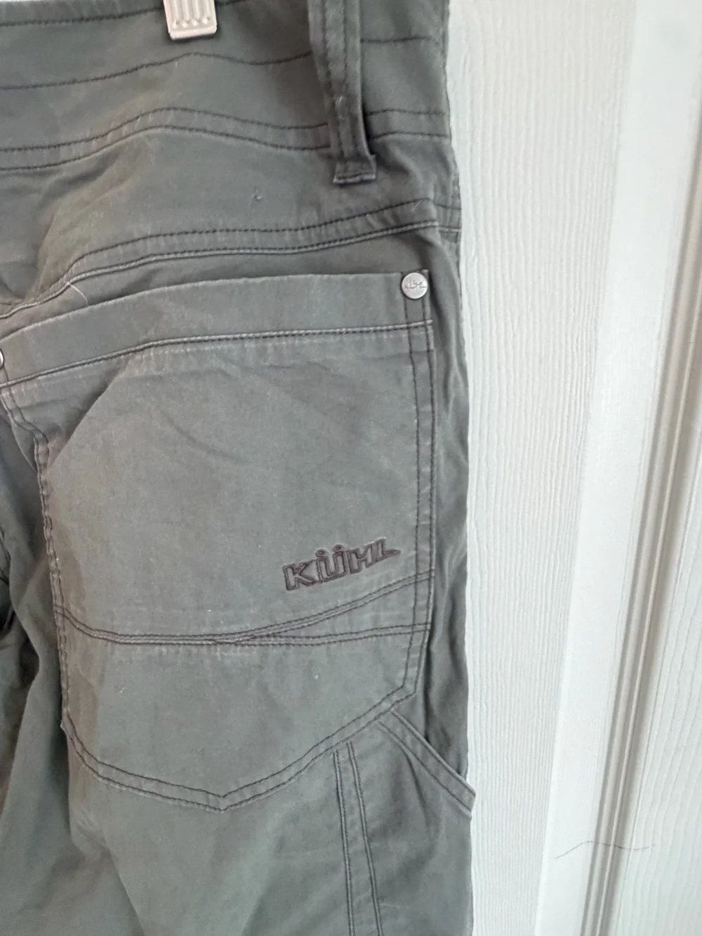 KÜHL Revolvr Men’s Gray Hiking Pants 34x34 Stretch Outdoor Travel